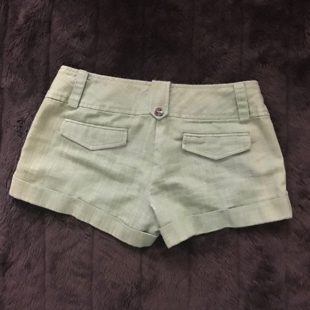 Charlotte Russe Green Shorts Size Small - Picture 3 of 5